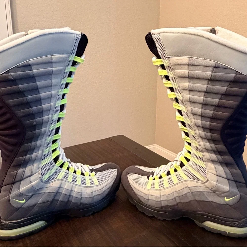 Nike Air Max 95 Zen Venti neon knee high boots - RARE - Picture 3 of 5